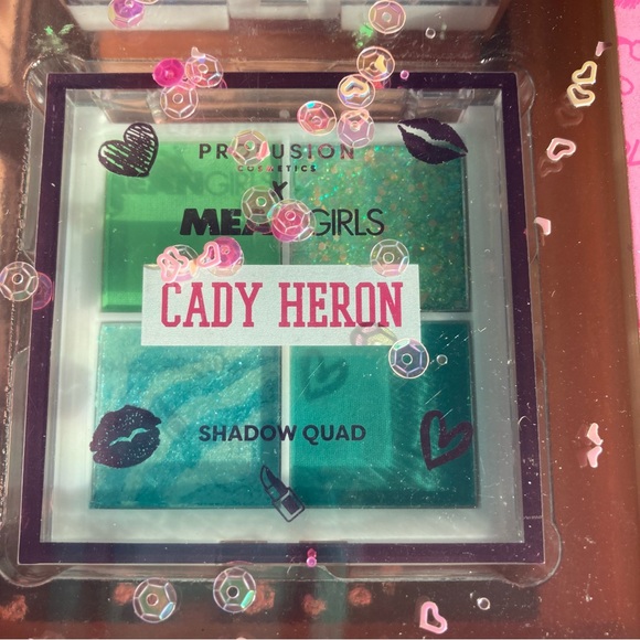 Official Meangirls Quad Eye Shadow Set - Picture 8 of 16